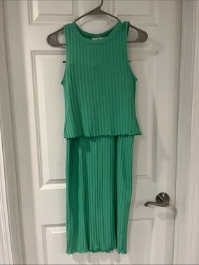H&M Green Ribbed Maxi Skirt Set